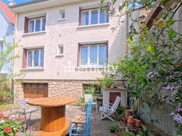 Vente Maison 7 pièces 225 m2 Clamart