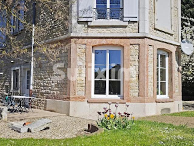 Vente Maison 7 pièces 225 m2 Dole