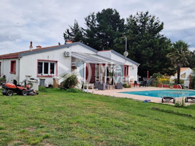 Vente Maison 7 pièces 226 m2 L'Ile d'Olonne