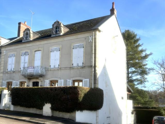 Vente Maison 7 pièces 227.01 m2 Guérigny