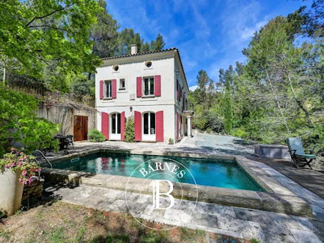 Vente Maison 7 pièces 228 m2 Aix en Provence