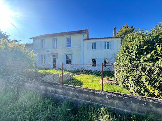 Vente Maison 7 pièces 220 m2 Aigrefeuille d'Aunis