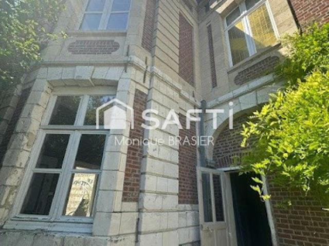 Vente Maison 7 pièces 220 m2 Arras