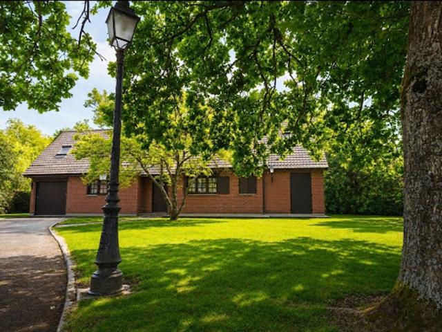 Vente Maison 7 pièces 220 m2 Dennebroeucq