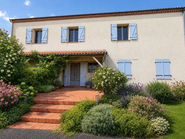 Vente Maison 7 pièces 220 m2 La Sauvetat sur Lède