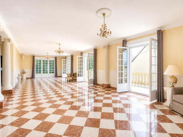 Vente Maison 7 pièces 220 m2 Sarcelles