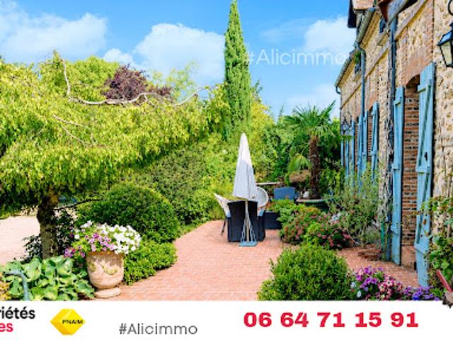 Vente Maison 7 pièces 220 m2 Sézanne