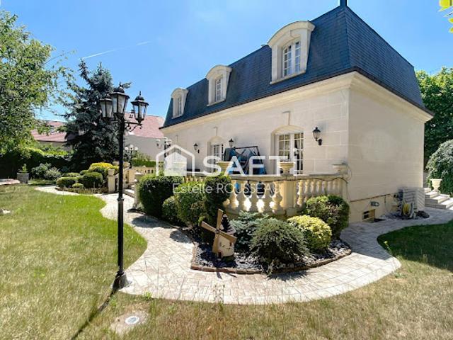 Vente Maison 7 pièces 221 m2 Saint maur des fosses