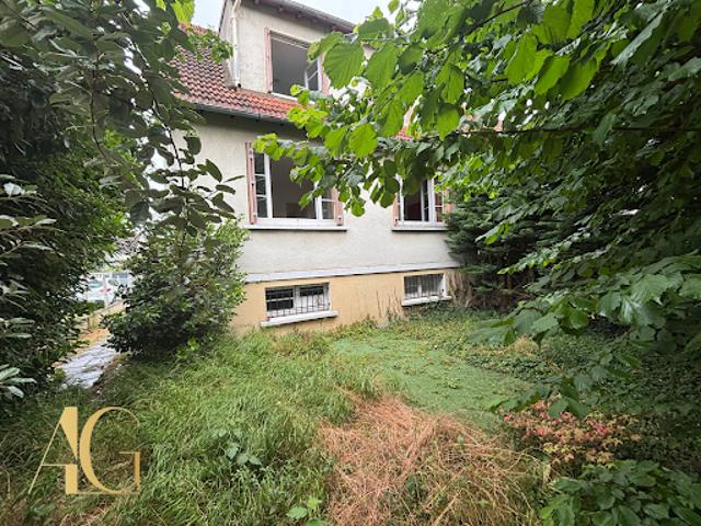 Vente Maison 7 pièces 234 m2 Savigny sur Orge