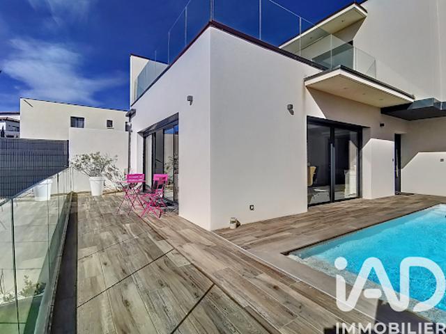 Vente Maison 7 pièces 235 m2 Nimes