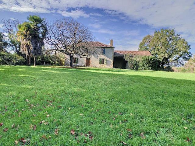 Vente Maison 7 pièces 236 m2 Mirande