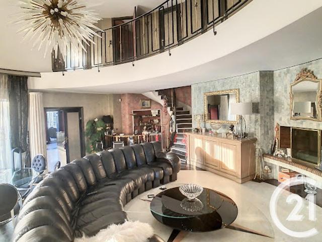 Vente Maison 7 pièces 237 m2 Thiais