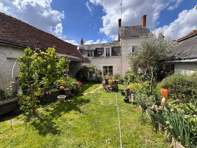 Vente Maison 7 pièces 238 m2 Genillé
