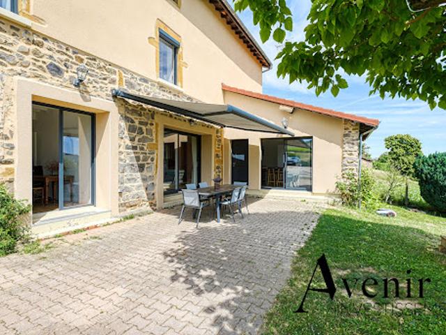 Vente Maison 7 pièces 238.17 m2 Saint Loup