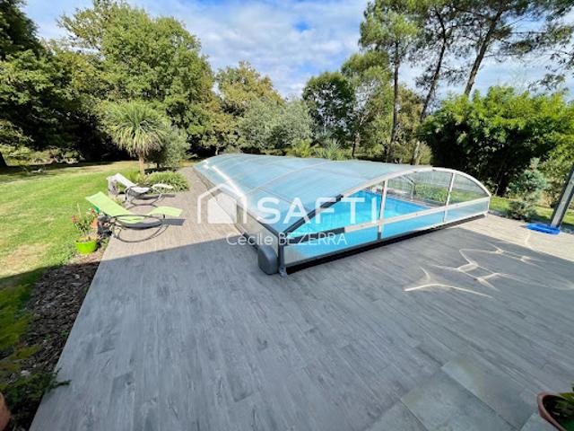 Vente Maison 7 pièces 239 m2 Réans
