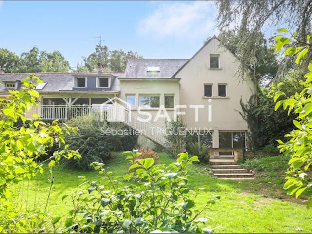 Vente Maison 7 pièces 230 m2 Montreuil Juigné
