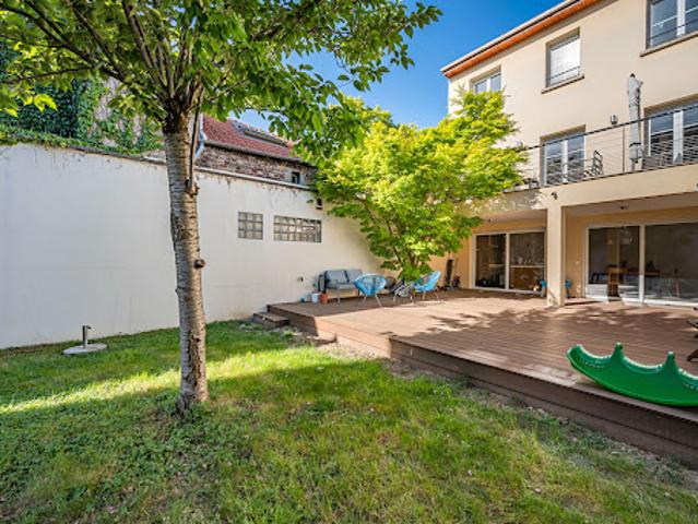 Vente Maison 7 pièces 230 m2 Clamart
