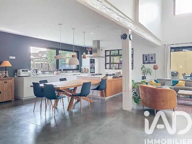 Vente Maison 7 pièces 230 m2 Hem