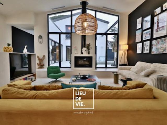 Vente Maison 7 pièces 230 m2 Le Bouscat