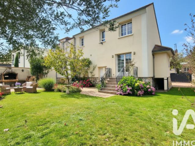 Vente Maison 7 pièces 230 m2 Poissy