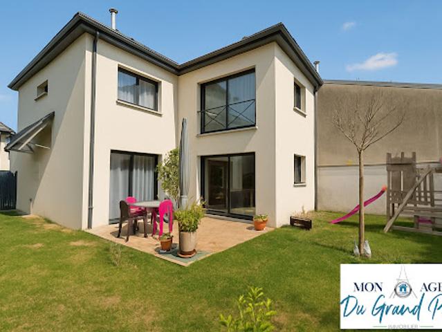Vente Maison 7 pièces 230 m2 Saclay
