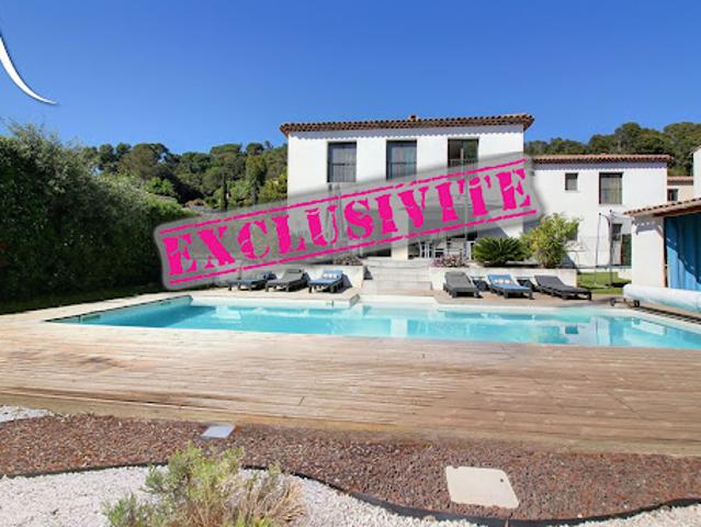 Vente Maison 7 pièces 230.81 m2 La Roquette sur Siagne