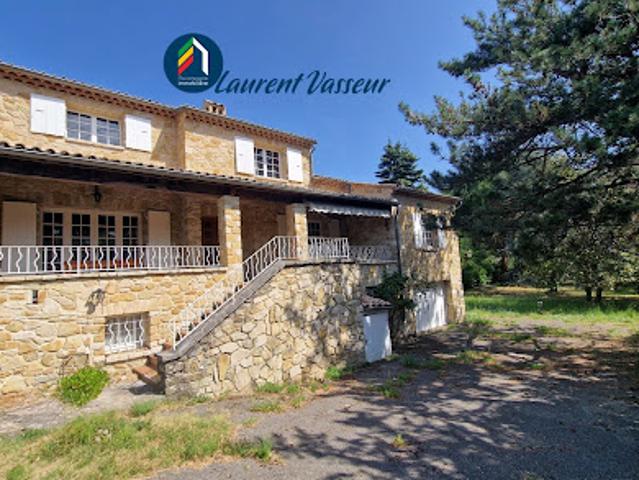 Vente Maison 7 pièces 231.5 m2 Dieulefit