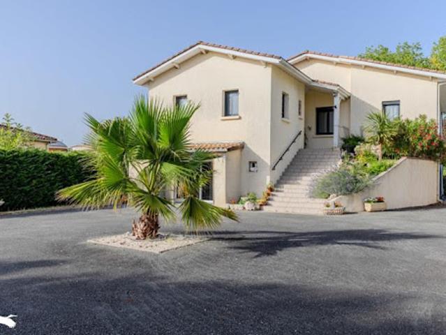 Vente Maison 7 pièces 244 m2 Saint Vincent de Paul