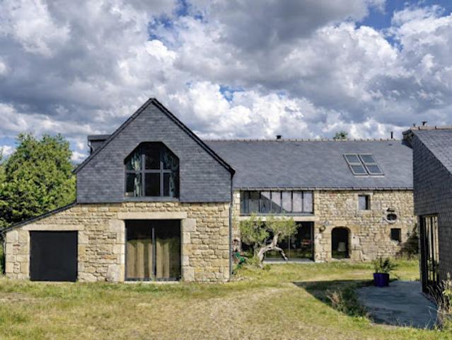 Vente Maison 7 pièces 247 m2 Plouray