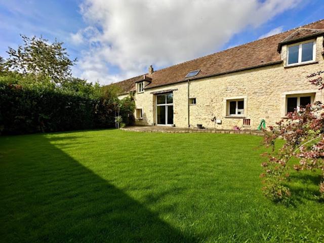 Vente Maison 7 pièces 240 m2 Nemours