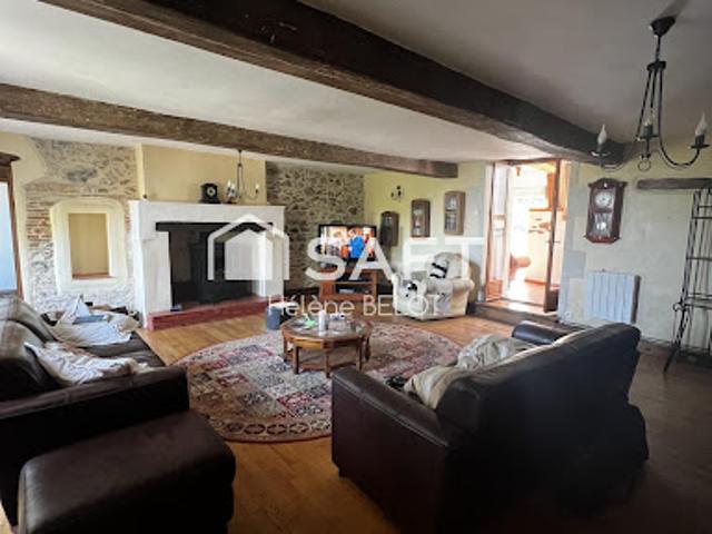 Vente Maison 7 pièces 240 m2 Chantonnay