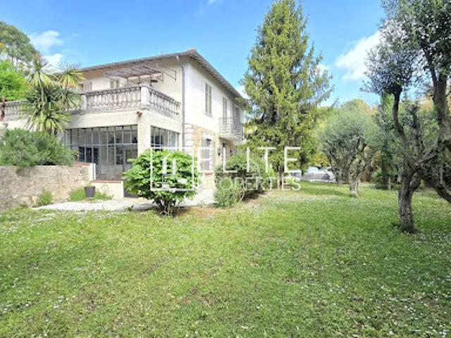 Vente Maison 7 pièces 242 m2 Mougins