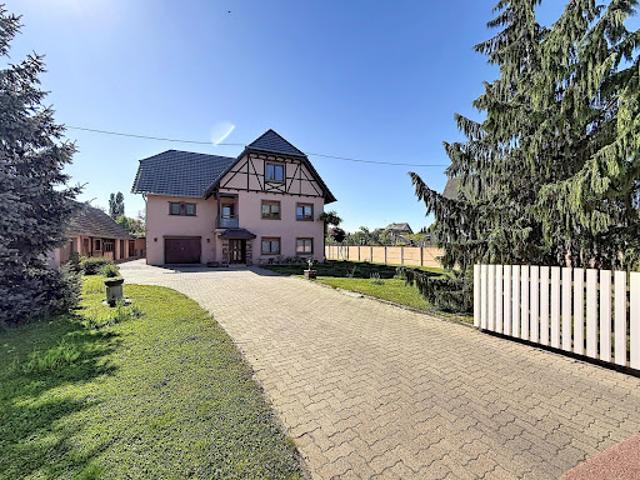Vente Maison 7 pièces 243 m2 Daubensand