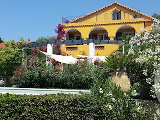 Vente Maison 7 pièces 243.43 m2 Bandol