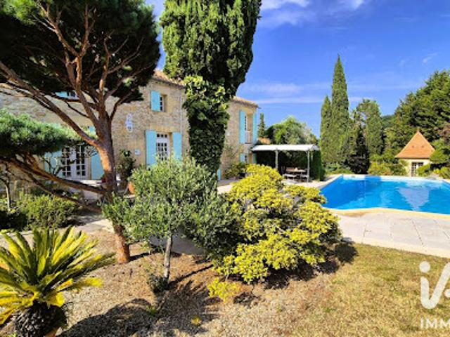 Vente Maison 7 pièces 254 m2 Saint Vincent de Pertignas