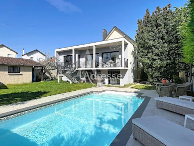 Vente Maison 7 pièces 254 m2 Chelles
