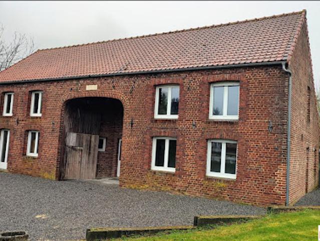 Vente Maison 7 pièces 254 m2 Vaux Andigny