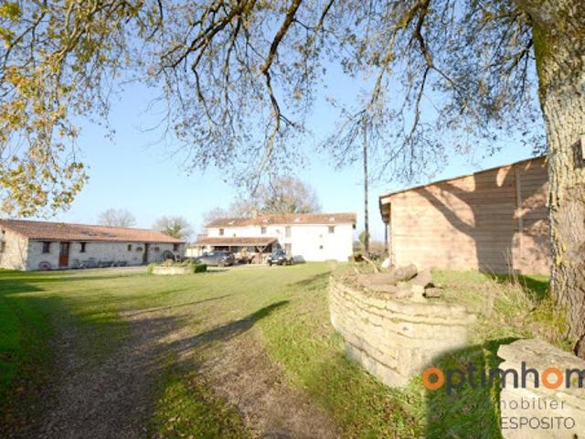 Vente Maison 7 pièces 257 m2 Mauprévoir