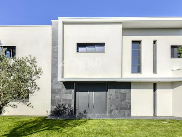 Vente Maison 7 pièces 250 m2 Thouaré sur Loire