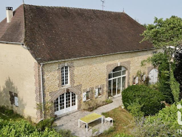 Vente Maison 7 pièces 250 m2 Chessy les Prés