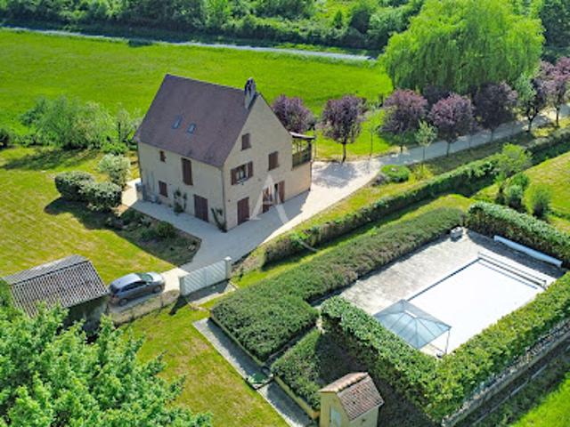 Vente Maison 7 pièces 250 m2 Puy l'Evêque
