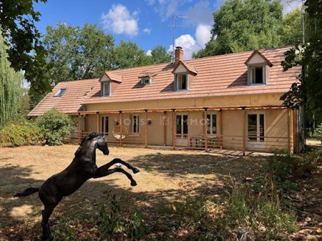 Vente Maison 7 pièces 250 m2 Roézé sur Sarthe