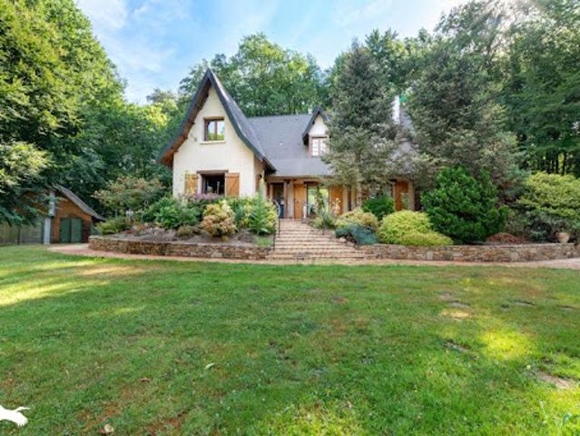 Vente Maison 7 pièces 250 m2 Saint Jouvent