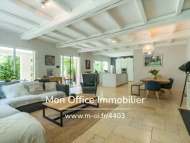 Vente Maison 7 pièces 250 m2 Ventabren