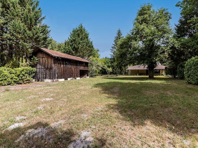 Vente Maison 7 pièces 250 m2 Ychoux