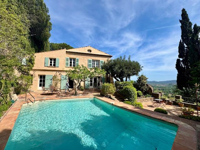 Vente Maison 7 pièces 252 m2 Grimaud