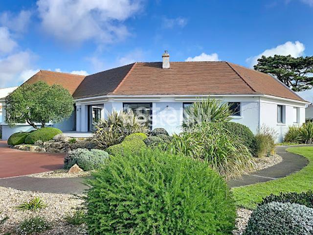Vente Maison 7 pièces 264 m2 Saint Gilles Croix de Vie