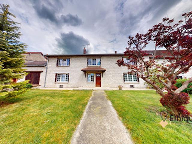 Vente Maison 7 pièces 265.87 m2 Ville sous la Ferté