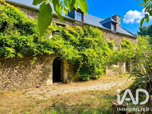 Vente Maison 7 pièces 266 m2 Corseul