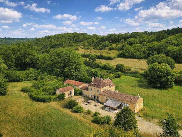 Vente Maison 7 pièces 267 m2 Cause de Clérans